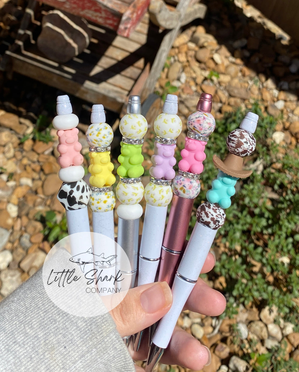 Pen Customs