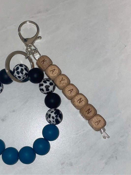 WRISTLET NAME DANGLE