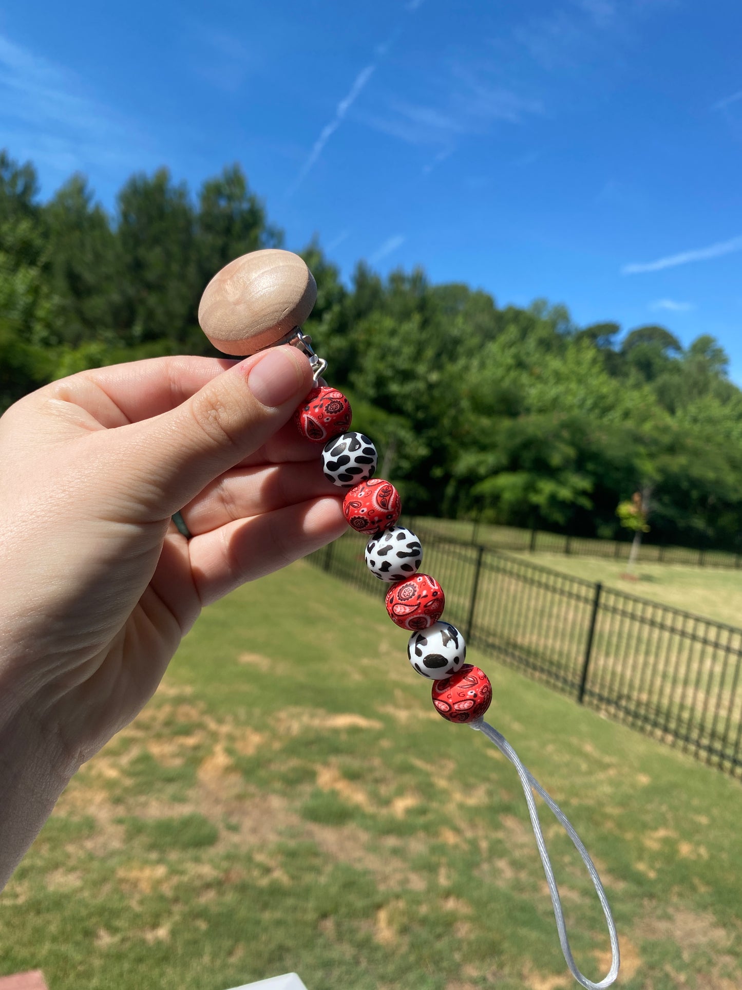 Hanki Cow Pacifier Clip